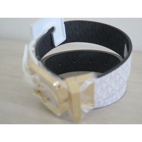Michael Kors 553793C Women Sz M Reversible White/Black Signature Logo MK Belt - Picture 9 of 9